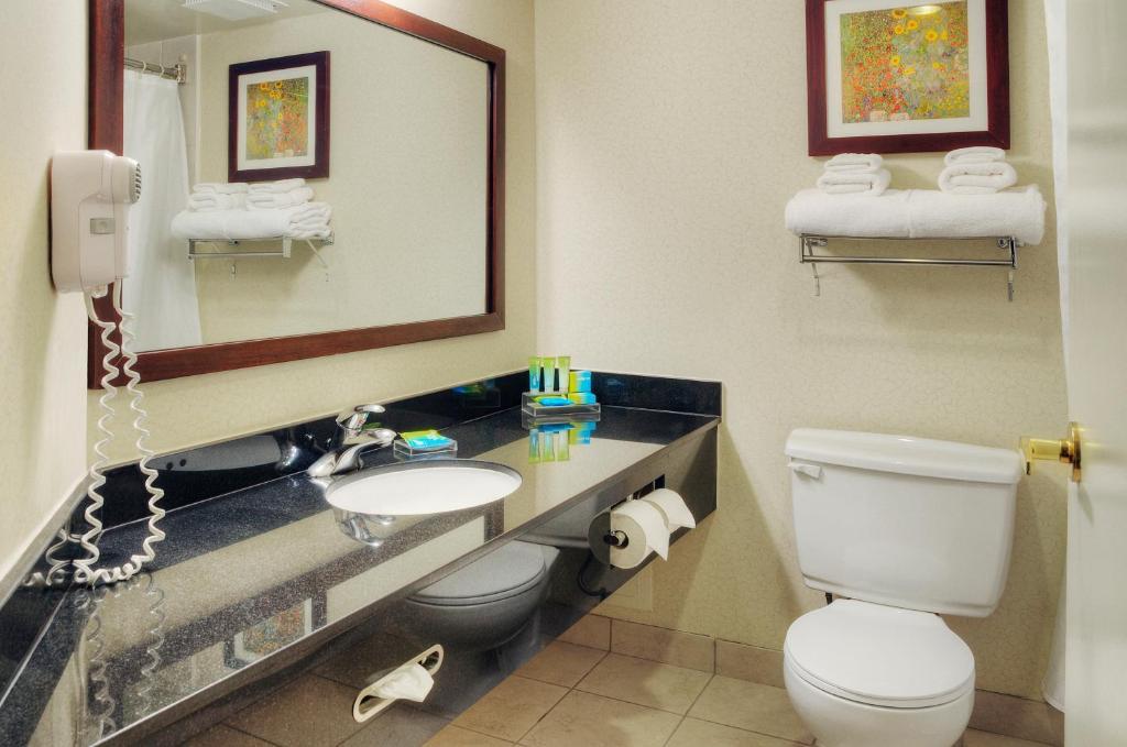Quality Inn Север Бэй Номер фото